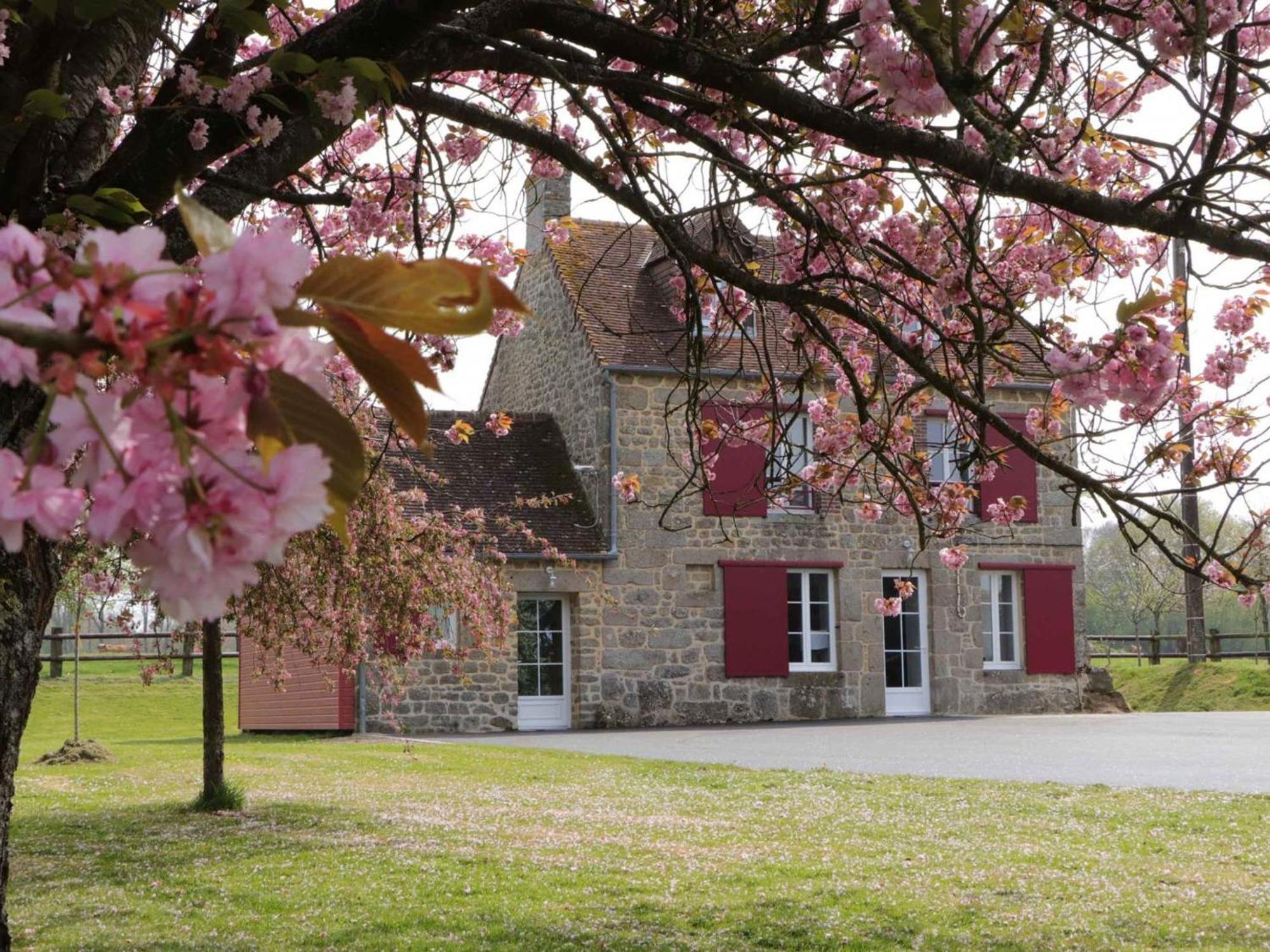 Maison Normande Renovee Avec Grand Jardin, Ideale Pour Famille, Proche Lac Et Randonnees - Fr-1-497-143 Menil-Gondouin Екстериор снимка